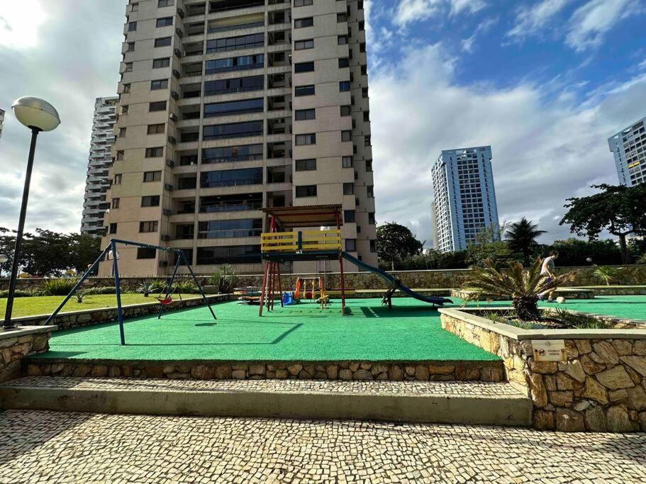 4qtos - Debrucado Sobre O Mar Rio de Janeiro